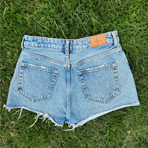 Denim shorts - Picture 2 of 4